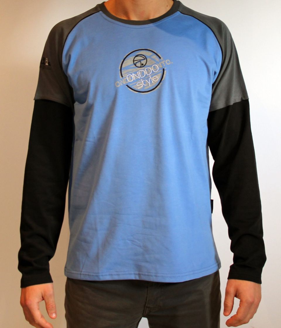 Camiseta ranglan doble manga larga : ARTLEPO